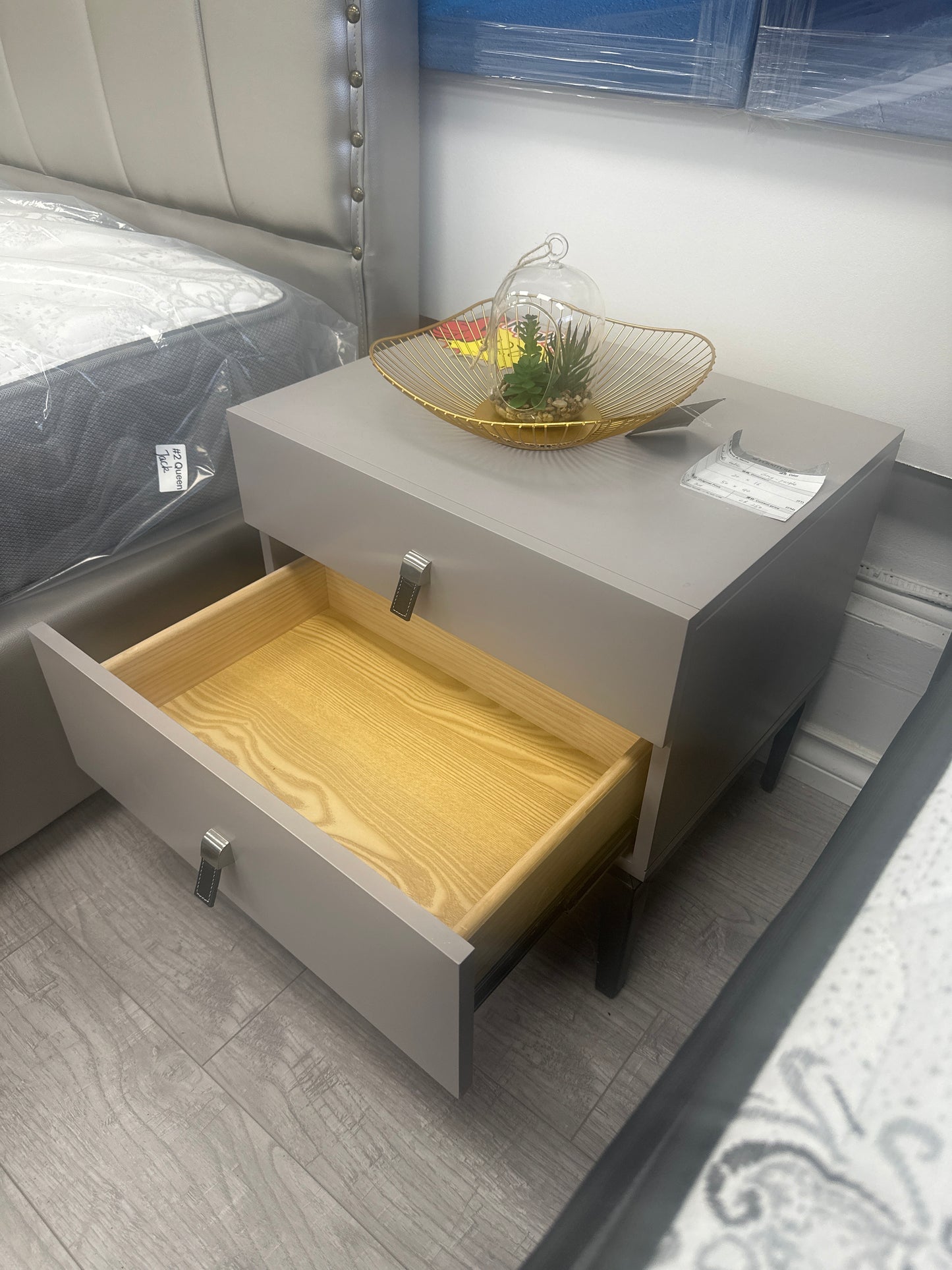 Night stand - NS102