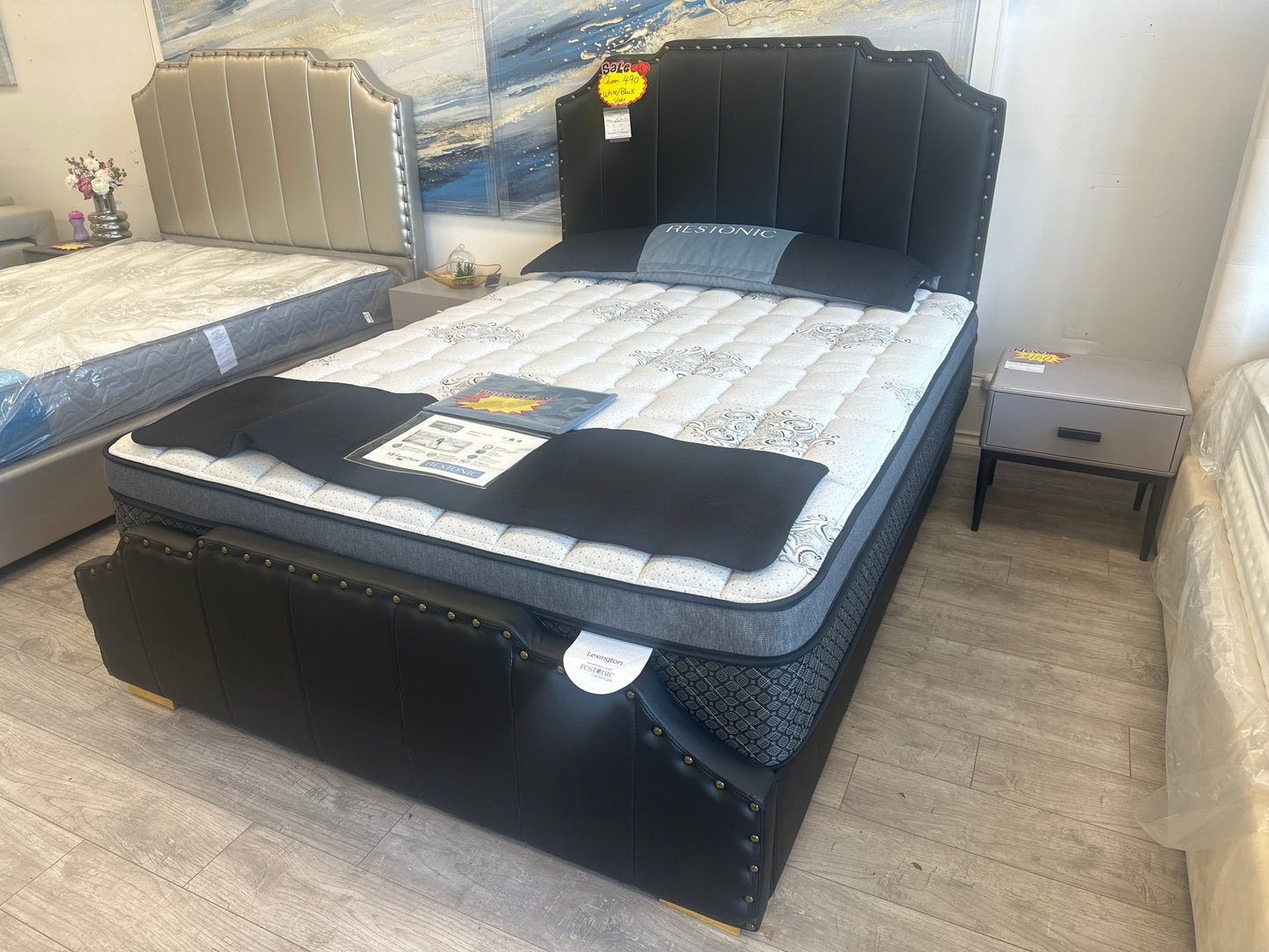 Queen size bed - BD102