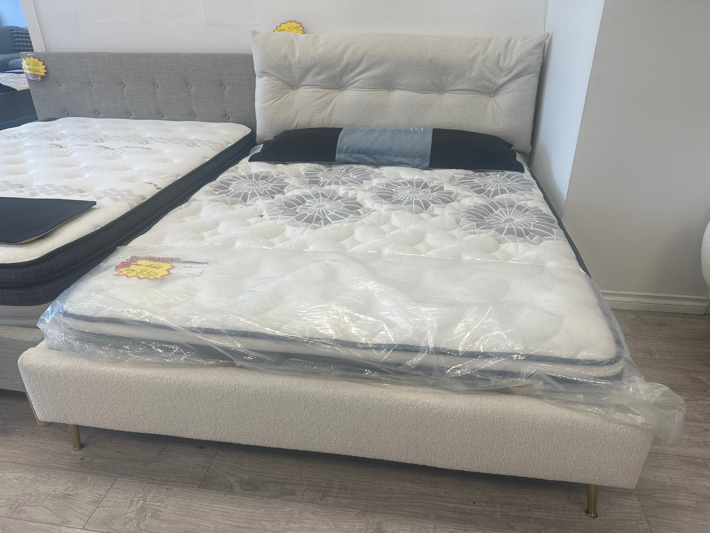 Queen size bed frame - BD108