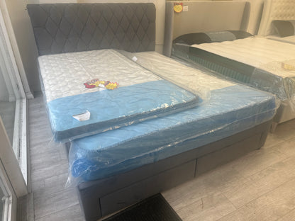 Queen size bed - BD104
