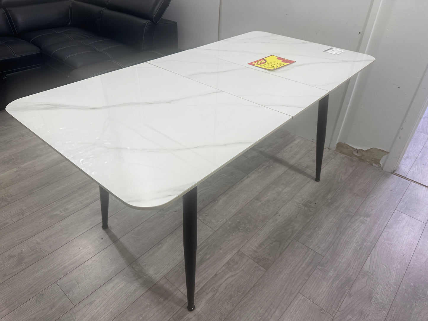 Dinning table - TB101